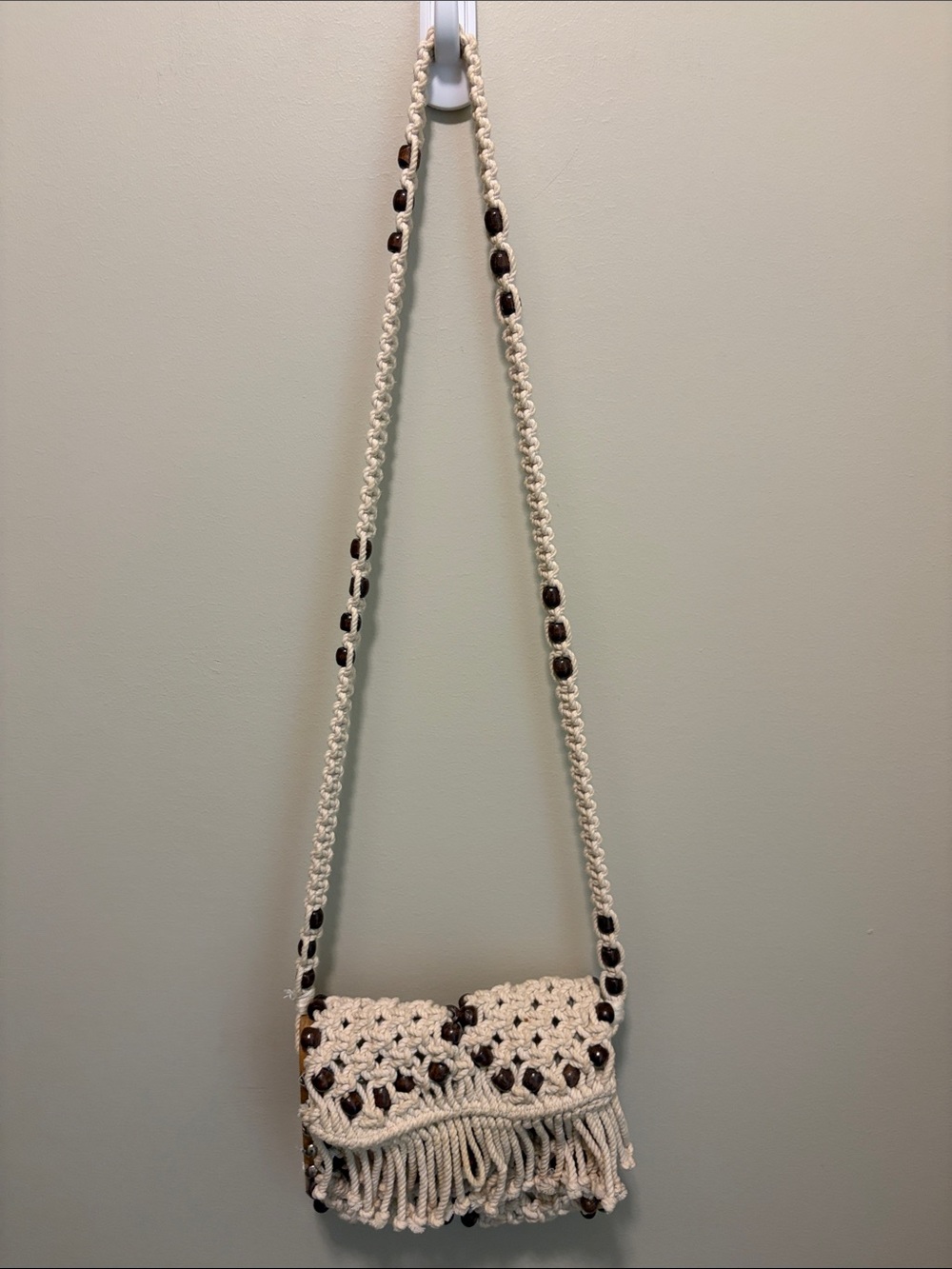 Straw Studios Cream Crochet Crossbody with Brown Bead Accents